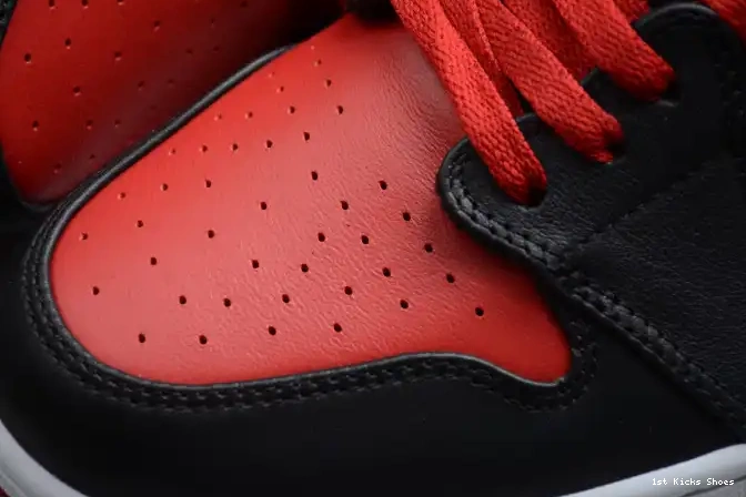 1st Kicks 1 Jordan Banned 432001-001 Air Retro 0514
